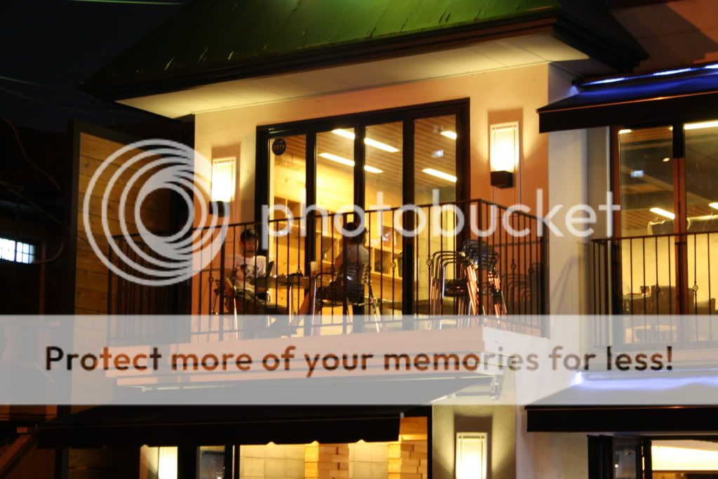 IMAGE: http://i661.photobucket.com/albums/uu334/spongeboabbrothelbank/IMG_1254.jpg