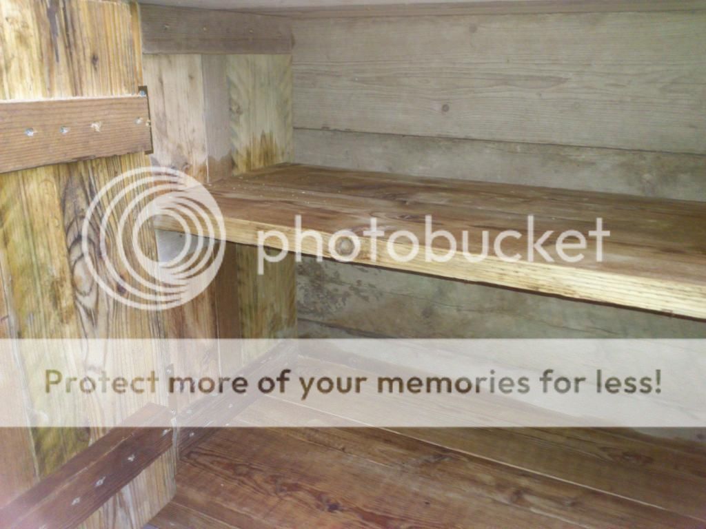 http://i661.photobucket.com/albums/uu339/yowsaman/DSC_0702.jpg
