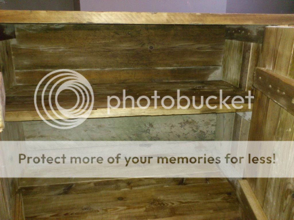 http://i661.photobucket.com/albums/uu339/yowsaman/DSC_0704.jpg