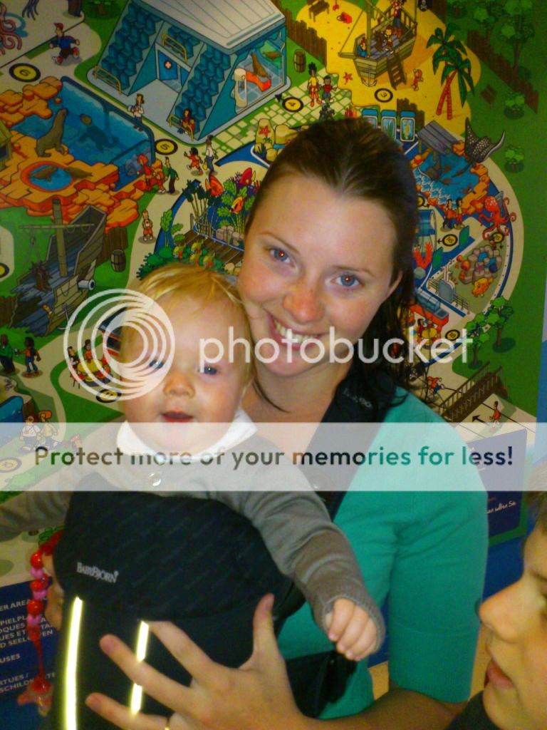 http://i661.photobucket.com/albums/uu339/yowsaman/DSC_0993.jpg
